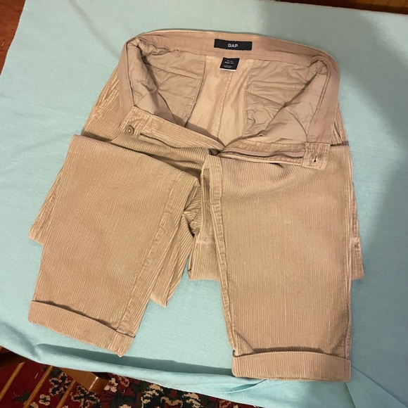 Vintage: Gap Wide Leg Corduroy Pants, Sz 32/34 - Picture 5 of 10